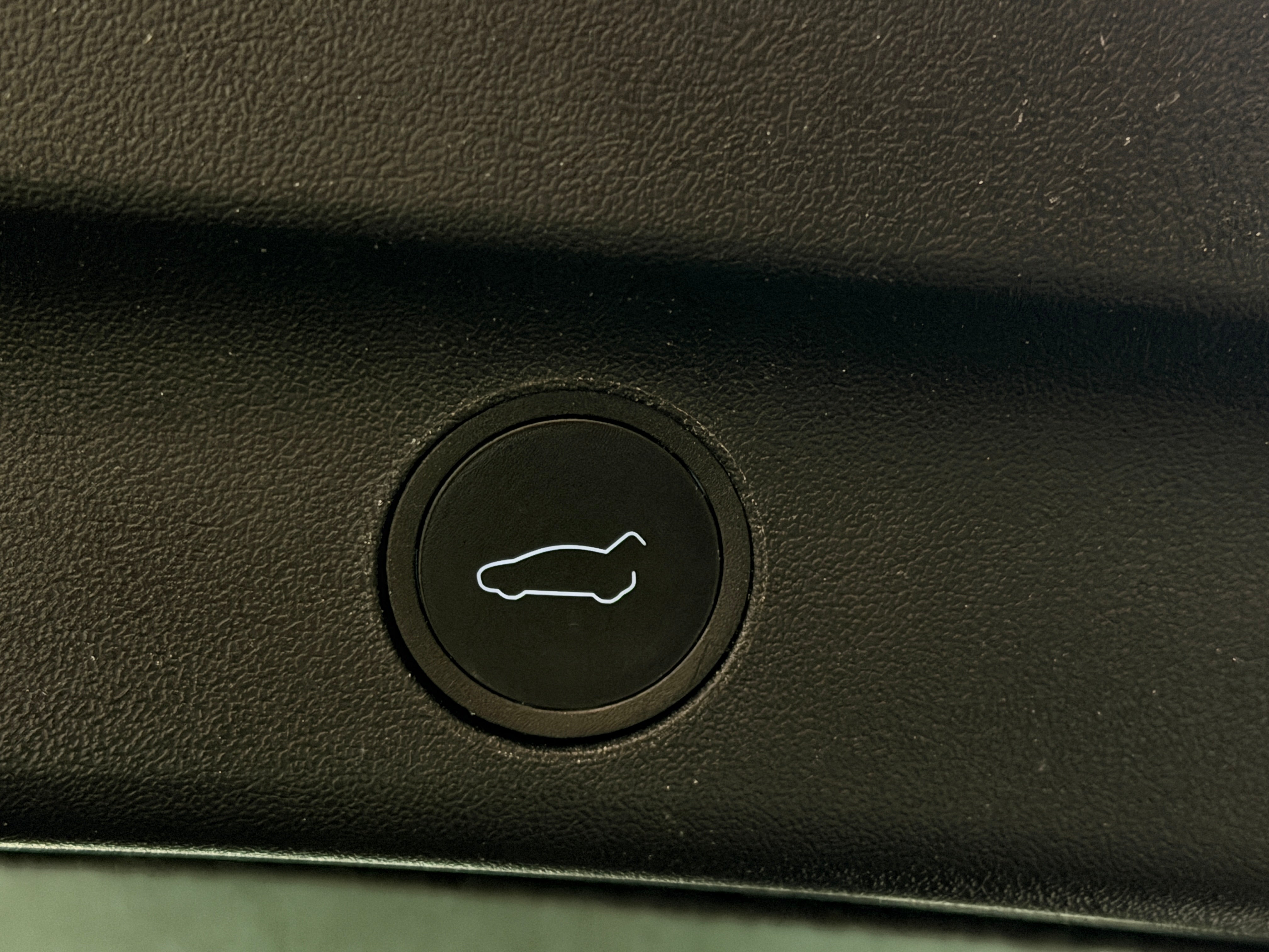 tesla model y 2023 7SAYGDEF8PF701452 image tesla model y 2023 7SAYGDEF8PF701452 image
